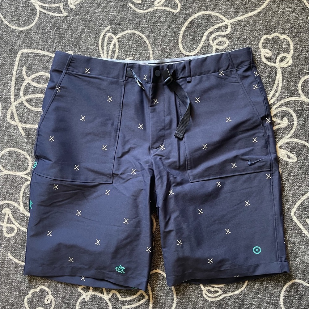 Nike golf shorts